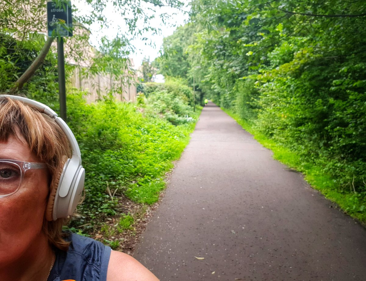 ditzydiabetic's tweet photo. I got really bored #failing so I went for my second run in two days.

https://t.co/R2sIZVArGI

#training #blogging #diabetesblogs #running #GBDoc #Doc #BeyondTypeOne #T1D #diabetes https://t.co/PY7ayMt5yI