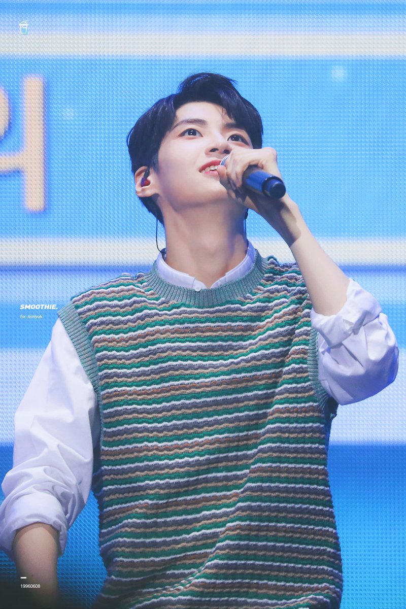 Smoothie_68's tweet photo. 190810 진혁:해

안이쁜데가 없네

#이진혁 #진혁 #JinHyuk #LEEJINHYUK #진혁해 #아기태양진혁 https://t.co/CadKDSH5Gj