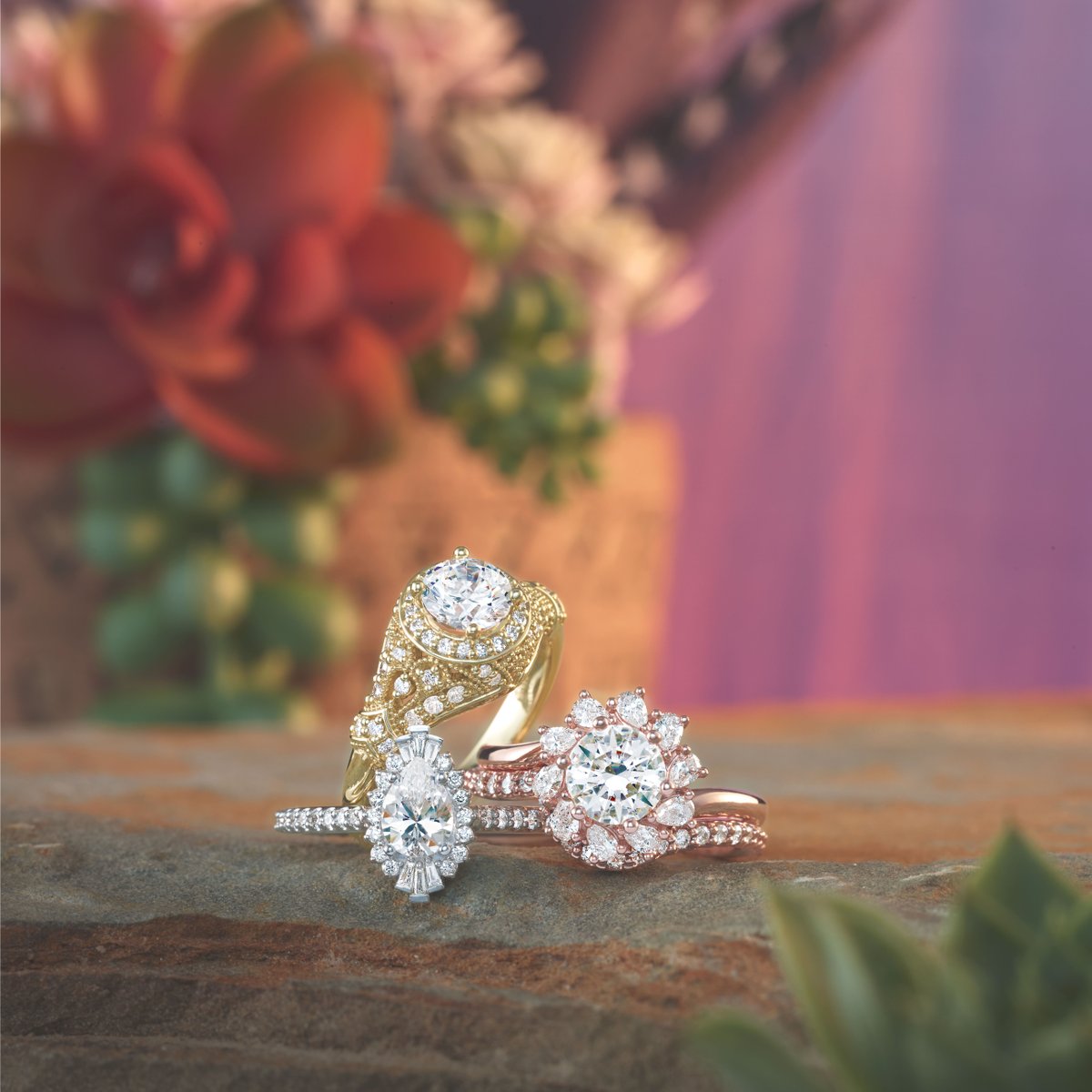MoijeyDiamonds's tweet photo. Did we mention that we have a new collection dropping soon?
.
.
.
.
.
#Diamonds #Moijey #MoijeyDiamonds #Jewelry #Marriage #BlackBusinesses #LikesForLikes #FollowForFollowback #Love #Engagement #DSmith #Shop #ValentinesDay #VDay #FatimaPR #Roses #BeyondTheCarat #Rings https://t.co/RR50Mf6P9I
