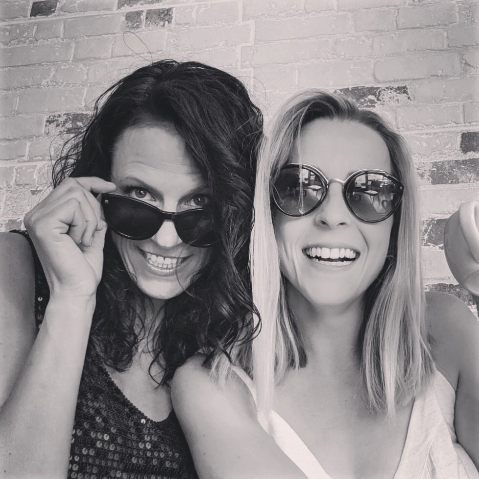 FormCreativeUK's tweet photo. Two heads are better than one.

Never a dull day in the Form Creative Interior design studio. Do what you love and love what you do. 

Tag someone who inspires you

#interior #formcreativeuk #photoshoot #cofounder #FemaleFounders #yinandyang #worklifebalance  #oneteamonedream https://t.co/xDcn8voExB