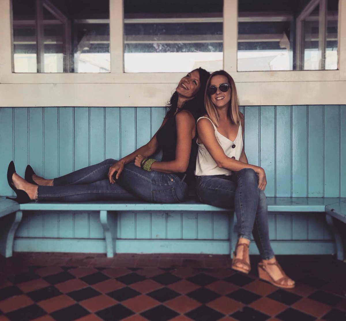 FormCreativeUK's tweet photo. Loving our Form Creative photoshoot day. Say hello to Lindsey and Abigail the Co-founders at @formcreativeuk. More will be revealed on our website soon.
#interior #interiors #creativespaces #formcreativeuk #photoshoot #femalefounder #workhardplayhard #meettheteam #oneteamonedream https://t.co/c7nz6ifFsu
