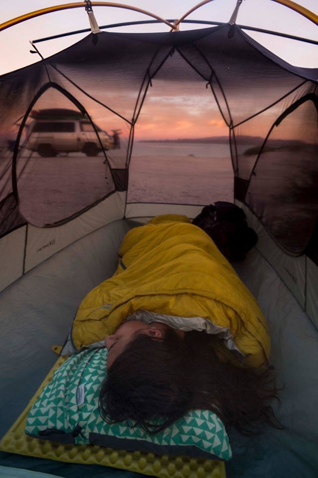 Thermarest's tweet photo. Providing a comfy camp for weary explorers since 1972.
π·: Jordan Ingmire (IG: @jordaningmire)
-
#restbetterplaybetter #thermaresting #carcamping #campingtips #campingculture #campinginstyle #funhogging #campingwithfriends #campinglife #vivalosfunhogs #gonecamping #campingcrew https://t.co/9iHdGViJ19