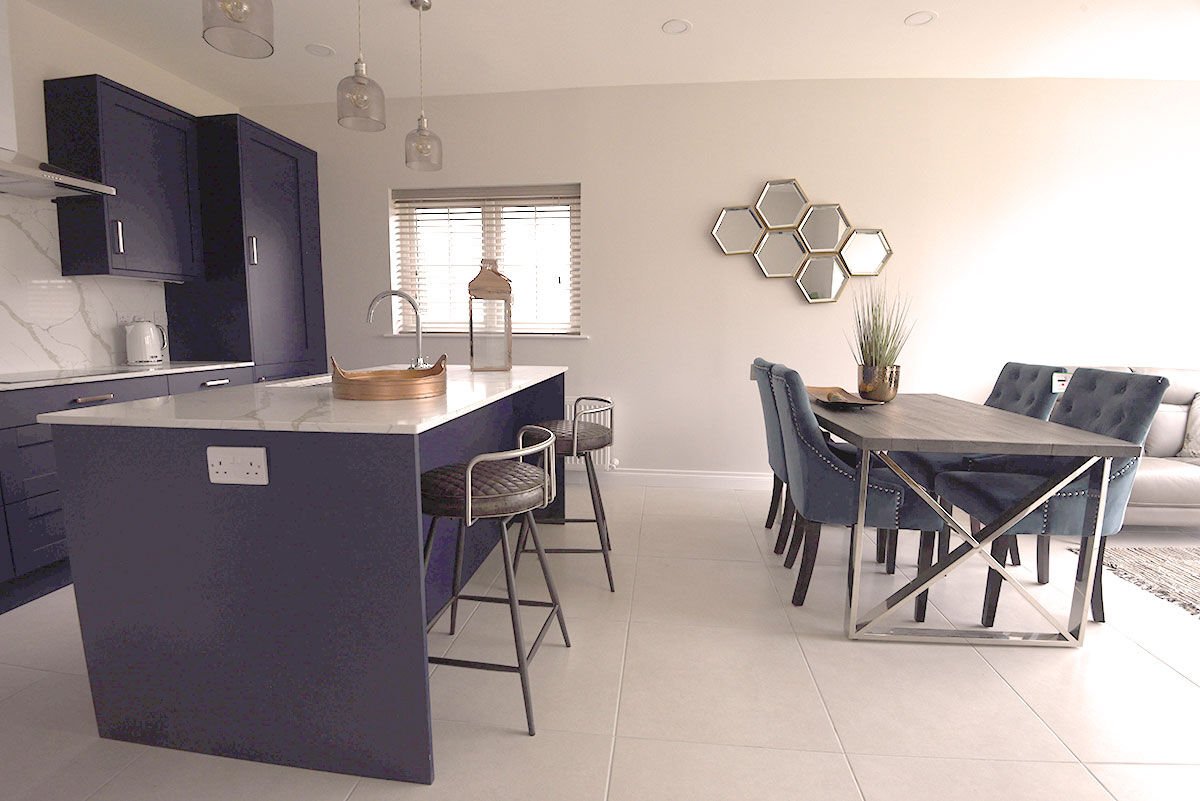 ceram98's tweet photo. Some lovely pictures showing some of our tile ranges in the O’Kane Group show houses in Abbeyfields development in Dungiven. Beautiful homes!! 😍
#nihomes #tiles #interiordesign #nctiles https://t.co/vjCzgPbQj4