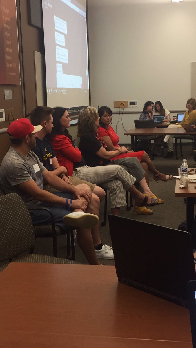 ksd_pd's tweet photo. Technology Vision Day! A panel of students, teachers and administrators share their vision for learning. #tech #vision #technology #studentvoice https://t.co/KqibTzszPn
