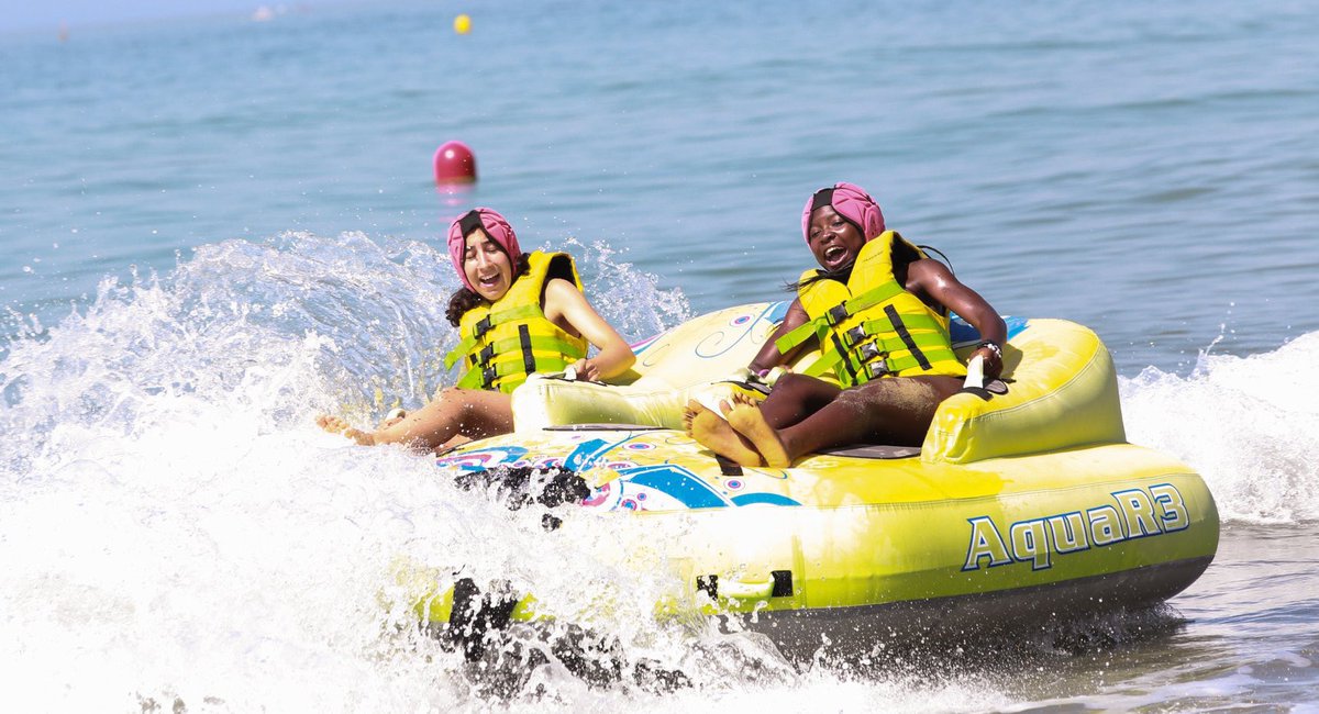 Fun, sea, sunshine and friends. All the ingredients for a great day at Funny Beach Marbella!😀💦
#watersport #languages #friends #adventure 

#inspiredglobalcamps #sotograndeinternationalschool