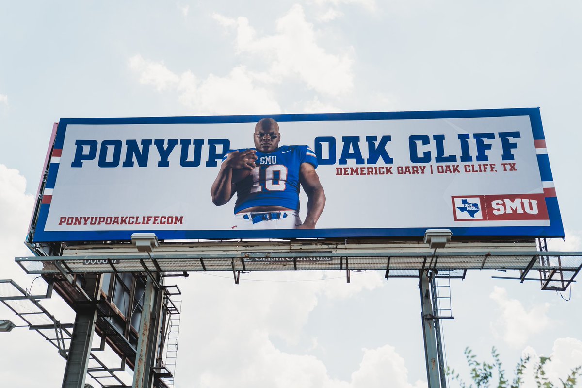 SMUFB's tweet photo. 🐎🆙 | #PonyUpDallas https://t.co/6XE8h7QI77