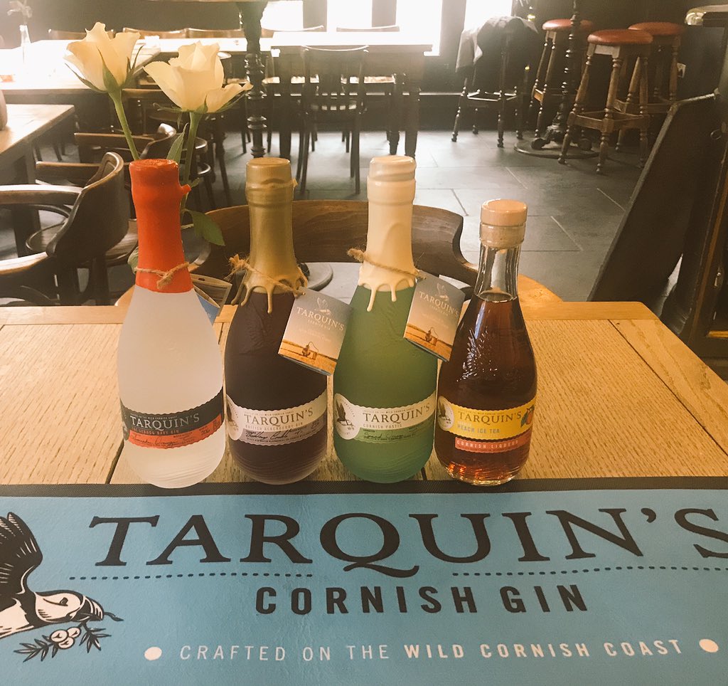 TheGraceGlosRd's tweet photo. T-Minus 68 minutes. It’s not just gin, there’s some treats too! @tarquinsgin https://t.co/PNhyUj4UJA