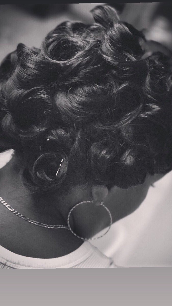 iamlorrainech's tweet photo. Pinned Curl Style 🦜 https://t.co/FUzVT9neUe