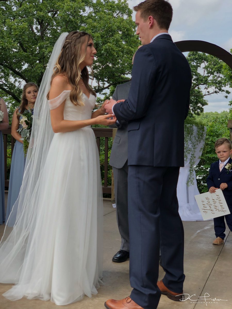 It was a beautiful day and a beautiful ceremony - sorry took so long to post! Excited for the future for these two!
#wedding #beautifulday #love #photographer #truelove