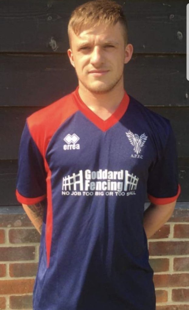 KestrelsSat's tweet photo. 🚨‼️ TRANSFER NEWS 🚨‼️

New signing #2️⃣ is former Haughley, Adastral Park &amp; Grundisburgh striker @JordanOxborrow9 

Another striker with senior experience who has an eye for goal having scored 3 goals in just 2 pre-season games already. Welcome aboard Jordan!

#OxInTheBox🐂 https://t.co/UTKU7IWXYU