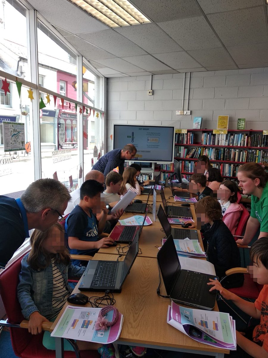 corkcolibrary's tweet image. Concentration levels were at all time high today at #BandonLibrary as we furiously coded to get our puppies into space!!!
Thanks to @BabsCoderDojoI1 for facilitating 3 #CoderDojo workshops today, ably assisted by Lucy, a #CoderDojoMentor. Interested in mentoring?
📞 (023) 8844830
