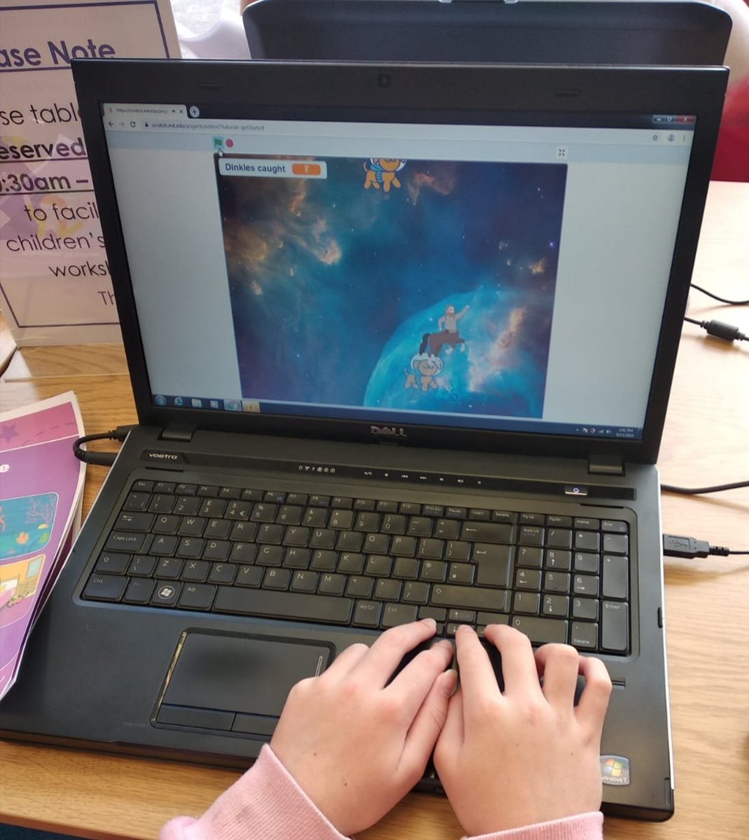 corkcolibrary's tweet image. Concentration levels were at all time high today at #BandonLibrary as we furiously coded to get our puppies into space!!!
Thanks to @BabsCoderDojoI1 for facilitating 3 #CoderDojo workshops today, ably assisted by Lucy, a #CoderDojoMentor. Interested in mentoring?
📞 (023) 8844830