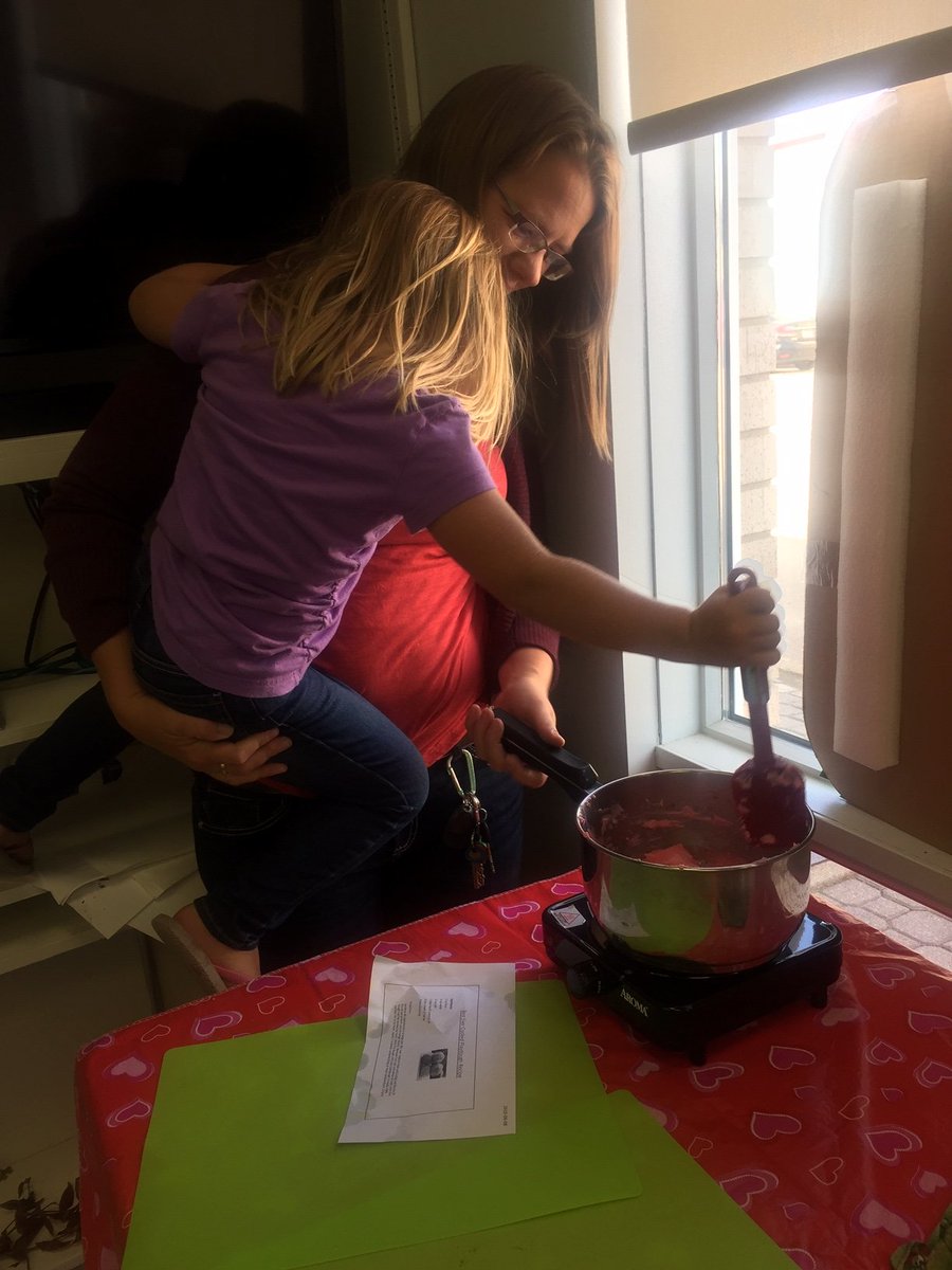 MoosominLibrary's tweet photo. We had lots of fun yesterday at our Bubbles &amp; Play program creating home-made playdough and bubble solution. #notthelibraryyouremember #libraryprograms #summerfun https://t.co/JOX2MOY9mz