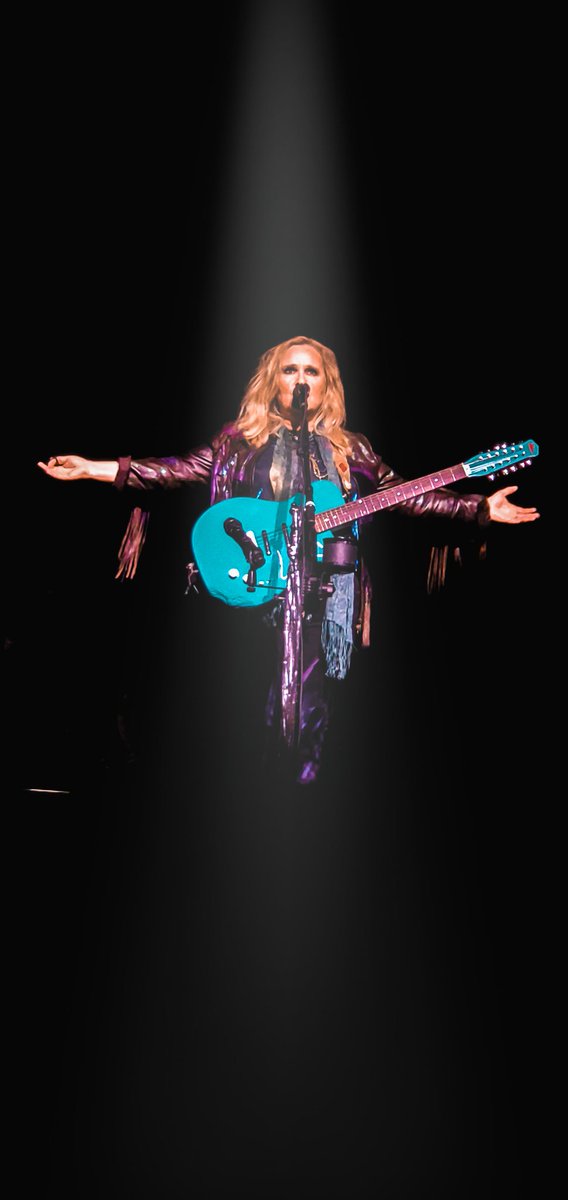shanelligans's tweet photo. @metheridge never ceases to amaze me with her talent and the intensity she brings to every show. #MelissaEtheridge #concert #LexingtonOperaHouse #BadAss #TheMedicineShow #HolyShit https://t.co/po4moPI4S7
