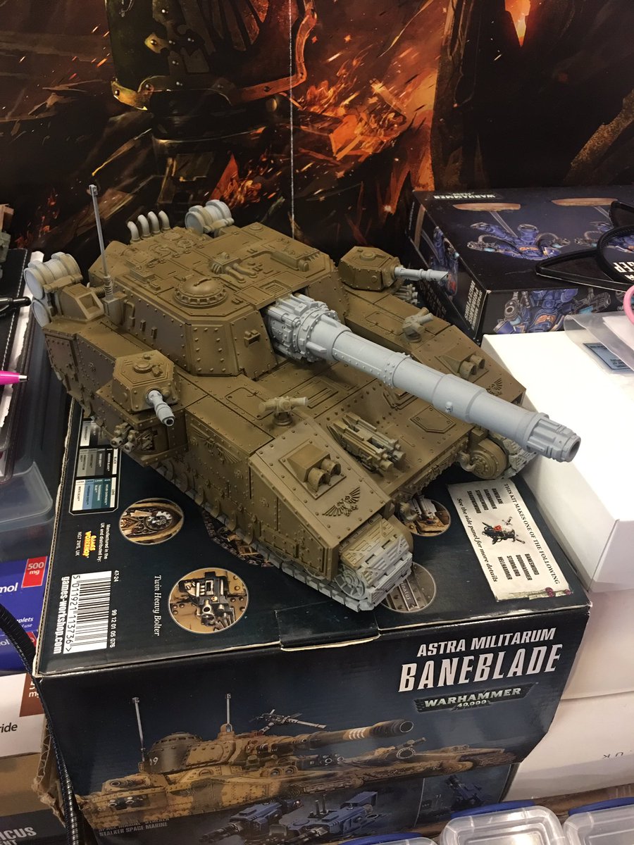 chickpaints88's tweet photo. Gave my big girl some color today, Gonna apply some liquid mask and airbrush it a brighter brown. https://t.co/XQKi1ETU1W