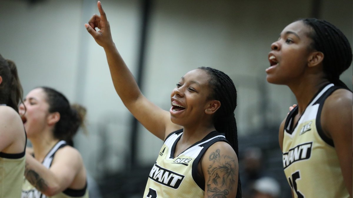 Bryantwbball's tweet photo. "Bryant women's basketball is a team where we become invested in ourselves, and become a family. It means having confidence in ourselves and in our teammates." - @x_trilldimple 

Family over everything. 

#AllHeart | #AllHustle | #GoBryant https://t.co/JQTVG43TJW
