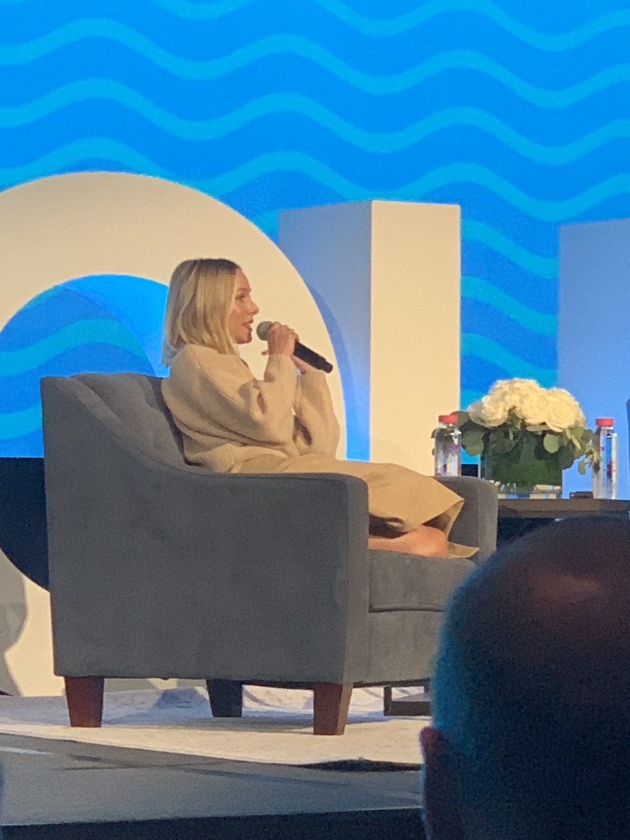 IvonneSmith's tweet photo. Good morning from #boldconference @mindbody!! What an inspiring CEO we have, followed by the raw, hilarious and authentic @kristenanniebell. https://t.co/pZoXwOxhKs