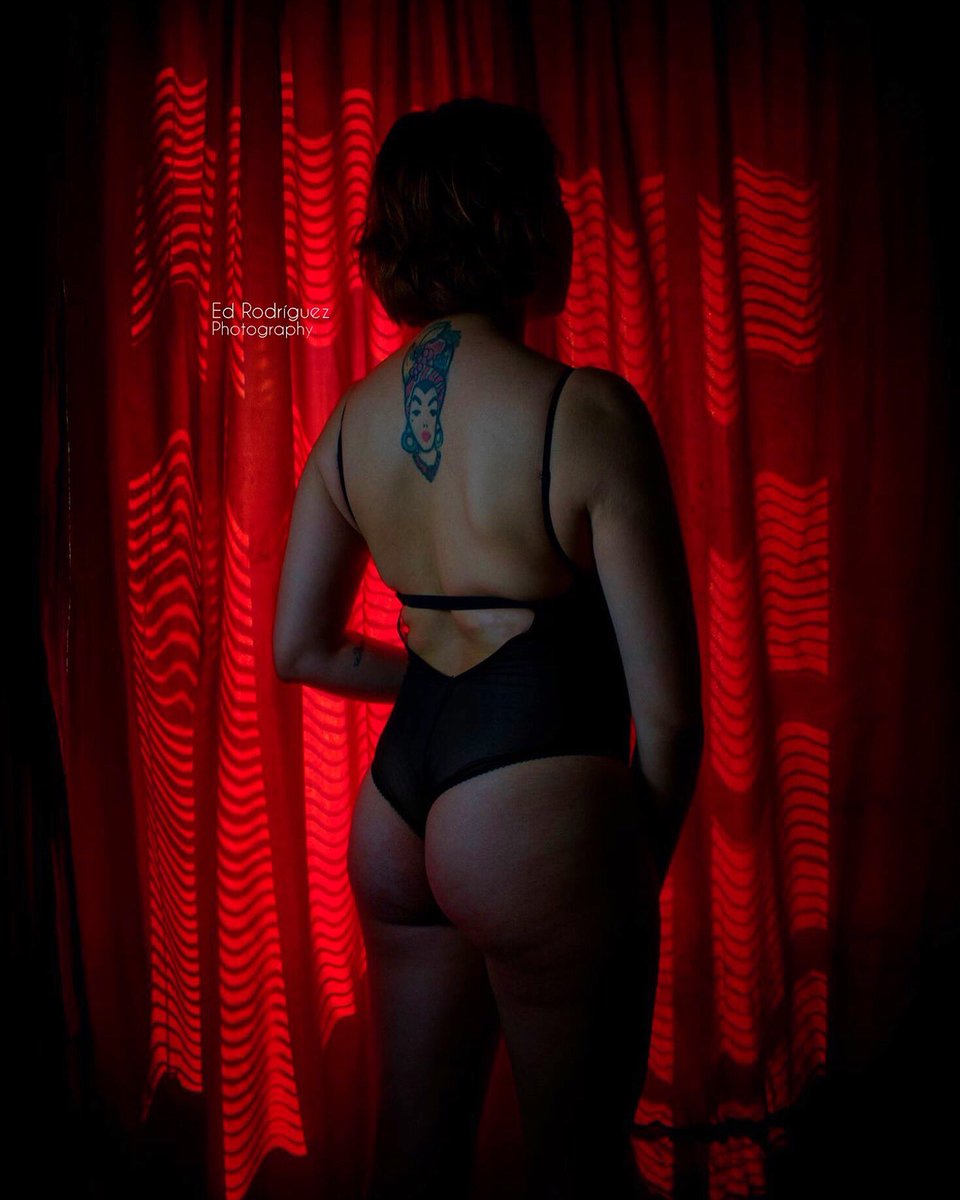 studios_rec's tweet photo. Escríbenos y solicita tu sesión fotográfica en Rec•vólver Studios 📸
.
.
.
#photogram #photoshoot #photooftheday #portrait #picture #explorationgram  #picoftheday #goodday  #instalike #photography #mxmodel #girl #shooting #photographer #session #FelizMiercoles https://t.co/oEjBsQnBjw
