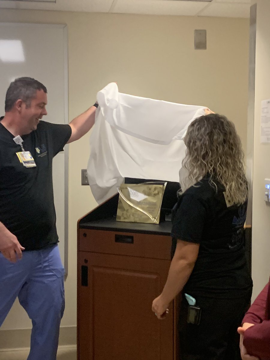SaccoTara's tweet photo. My first nursing โhomeโ celebrated their Gold Beacon Award for Excellence today! Was honored to help write the application! @AACNme @NurseNoodles1 @MackenzieWhite Congrats @KesslerTrauma BTICU!! https://t.co/vspP6i1sWY