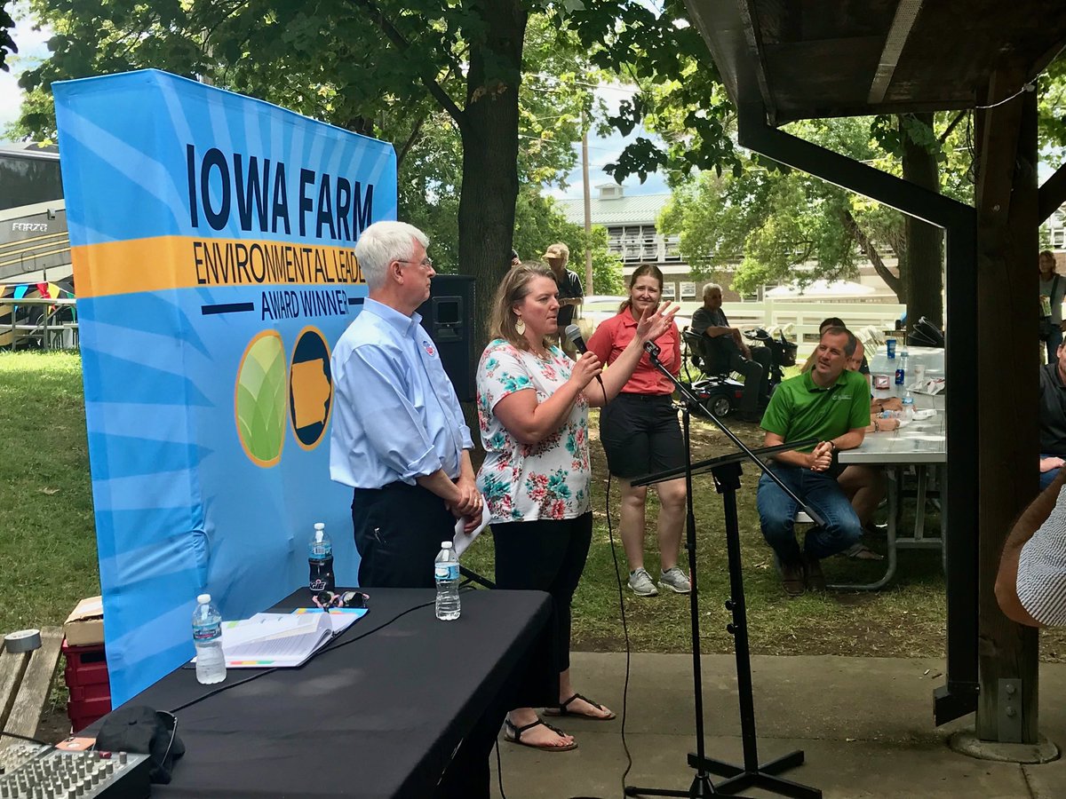 IowaAgWater's tweet photo. Congratulations to @practicalfarmer and @hmgrwn1 for your $900K @usepagov grant to scale up #CoverCrops and improve #WaterQuality! #ConservationInfrastructure https://t.co/T9iOmKdQjs