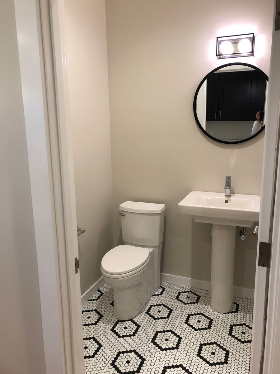 CRDdesignbuild's tweet image. Penny tiles in geometric patterns are making a comeback! The patterns and possibilities are limitless with this relatively inexpensive flooring treatment. #pennytile