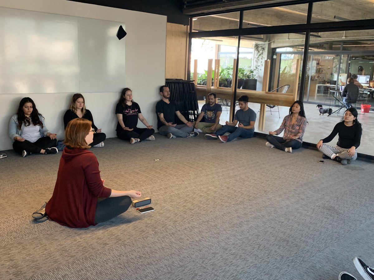 KTBOagency's tweet photo. Mapaches meditando
#KTBO https://t.co/W8QSHLoLcT