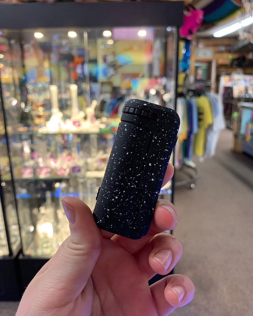 Asyluminstpete's tweet photo. @YocanUSA #cbdcart #cbd #battery https://t.co/fYv3PNfQo8