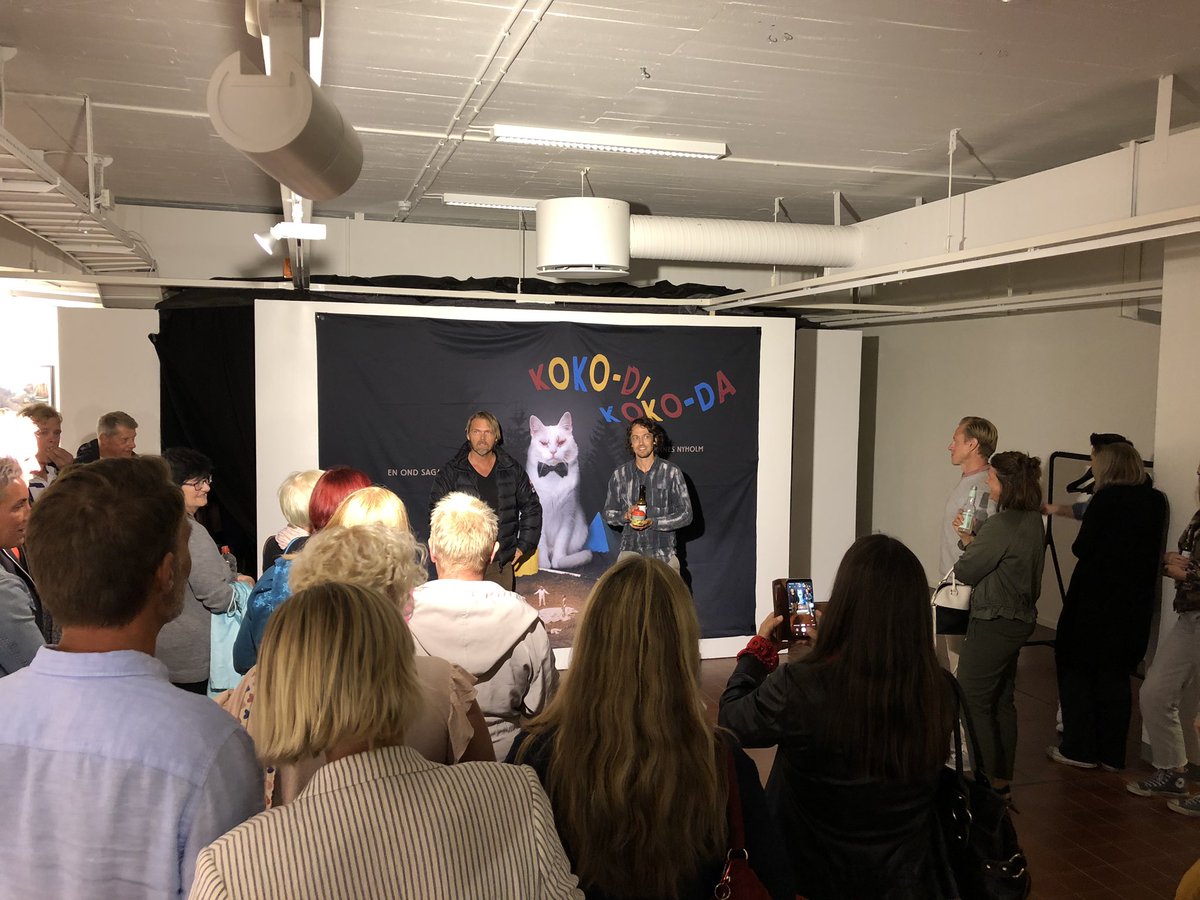 SmorgasbordH's tweet image. KOKO-DI KOKO-DA - exklusiv förhandsvisning med besök av Johannes Nyholm och Leif Edlund, på @BioCapitol i Stockholm. Imorgon 15 aug kl. 17:30

capitolbio.se/filmerochbilje…

#kokodikokoda #johannesnyholm #FilmTwitter