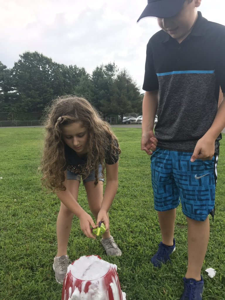 OSDINVENT's tweet photo. oh what fun we are having at Camp Invention! @CampInvention @OSchoolsPR https://t.co/S6JKoSKp02