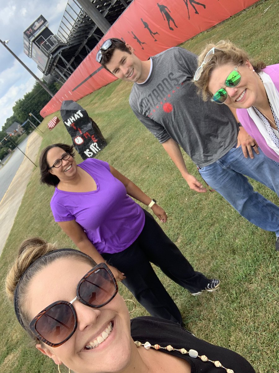 MrsM_HPMS's tweet photo. We’ve got PRIDE 🦁 #HarperStorm2020 #WeAreHarperPark https://t.co/8kovHDSNoB