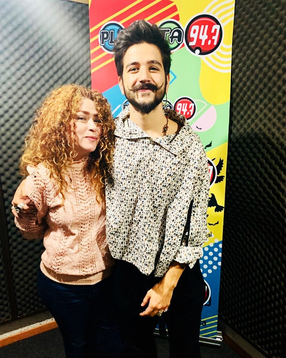 galyflores's tweet image. Es buena  la vibra @camilomusica bienvenido a @planeta947 #LaEstaciónMásCompleta #EntrevistaPlaneta #Planeta947 #camilo