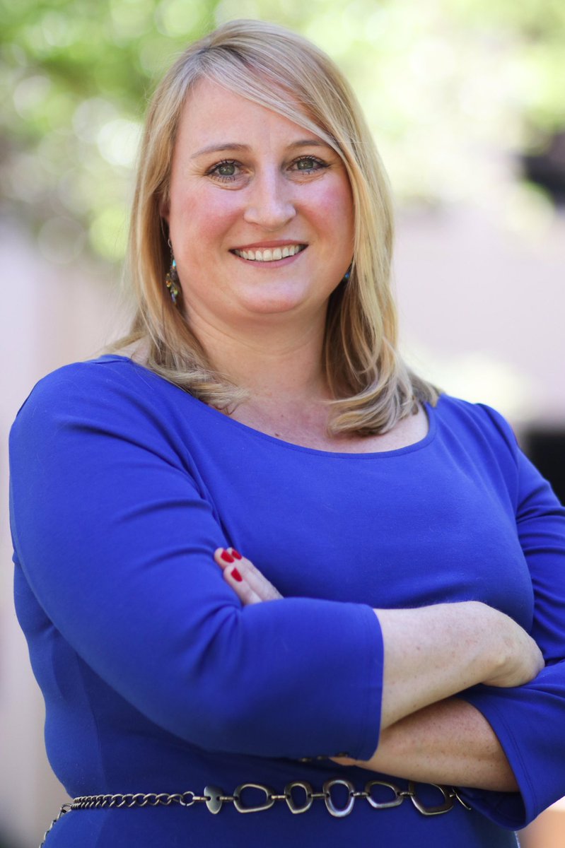 So very proud of <a href="/utarlington/">The University of Texas at Arlington</a> faculty members Amy Austin &amp; Holly Hungerford-Kresser who just received the <a href="/utsystem/">The University of Texas System</a> Board of Regents Outstanding Teaching Award.  They, and our other outstanding faculty, are what makes our institution one of the very best in the State &amp; nation