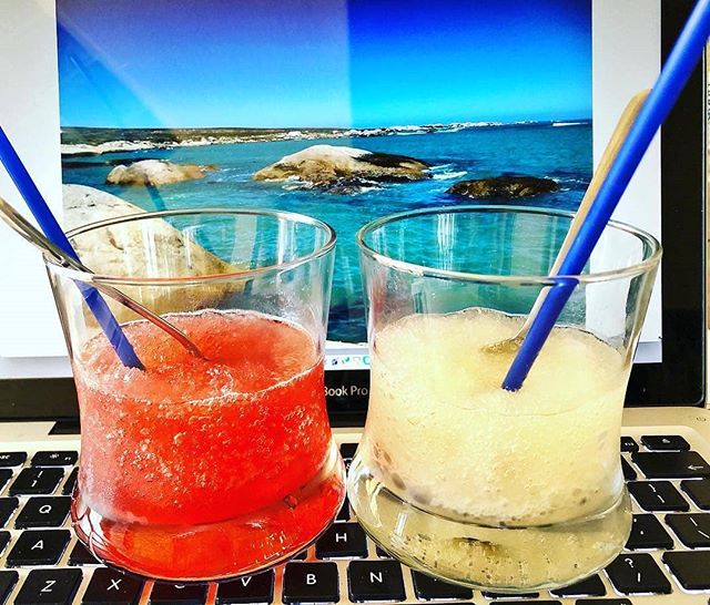 networkexplode's tweet photo. Is it Summer time yet? . . #networkexplosion #greenbeetlebranding #thingswedoatwork #socialmediamarketing #funatwork #johannesburg #digitalmarketingcompany https://t.co/dvrtnvhhkh https://t.co/ysDEYRQoXi