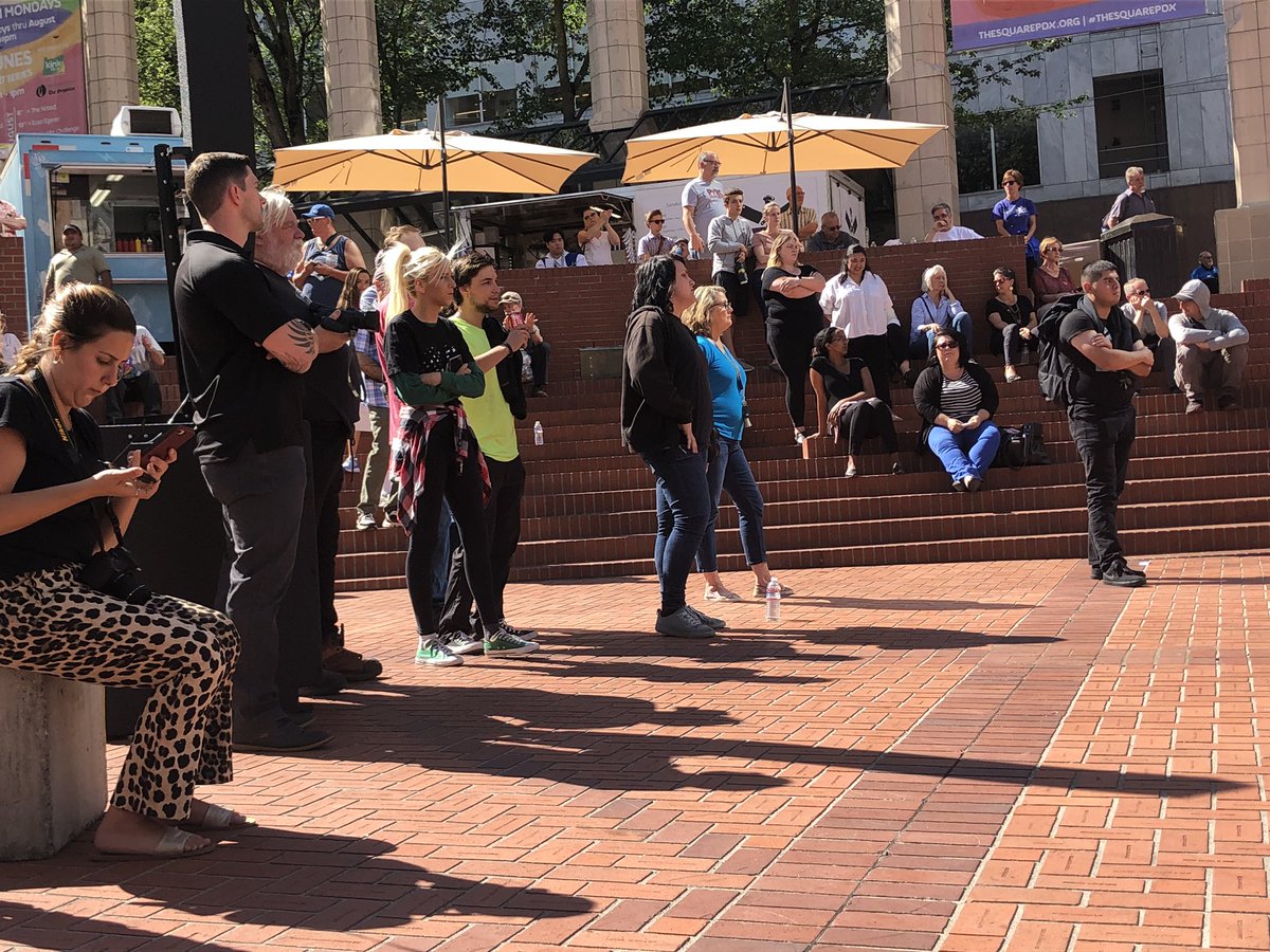 Alex Zielinski On Twitter These Protesters Keep Interrupting Speakers With Shouts Of Stop Antifa Unmask Them One Woman Says Jeremy Christian Wasn T A White Nationalist Just A Crazy Person Https T Co Cav0gdpijb