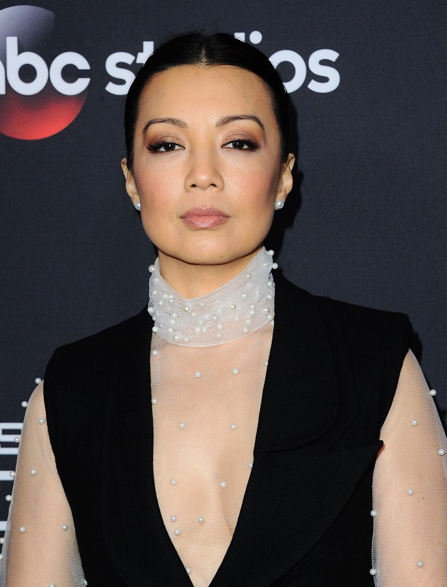 BadpostMingNa's tweet photo. At the 100th episode celebration of ABC'S 'MARVEL'S AGENTS OF S.H.I.E.L.D.' #SHIELD100 https://t.co/c6caLNQevE