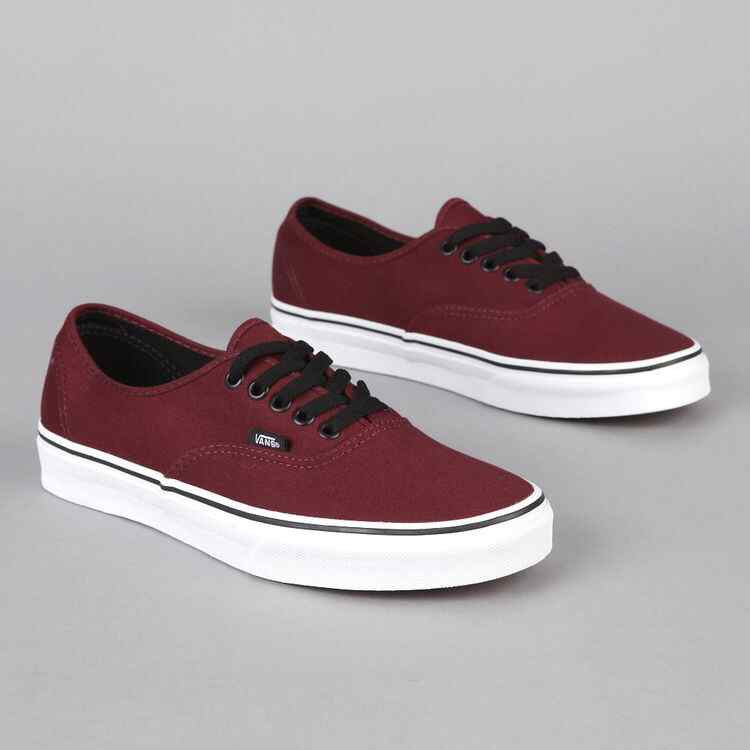 4thstreetW's tweet photo. Vans of the wall
Size 36-45
Kes.2000
DM for reservation or WhatsApp https://t.co/Zvg01LlQyK
Diamond Uhuru waiguru Anne #JKLive Masai kem okoth Nairobi Kerosene #uradi
Baba Belgium #SuperCup #LIVCHE sarah kevo #msck frodd kisii tony mochama https://t.co/HB8HvLb2rt