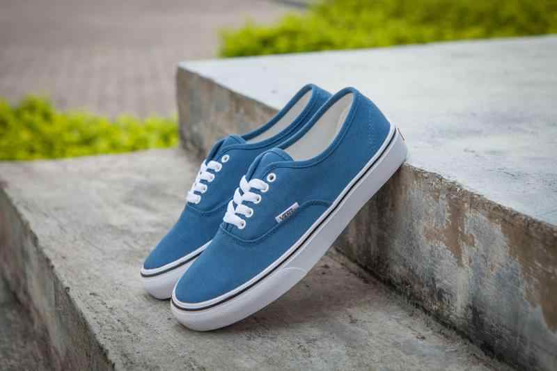 4thstreetW's tweet photo. Vans of the wall
Size 36-45
Kes.2000
DM for reservation or WhatsApp https://t.co/Zvg01LlQyK
Diamond Uhuru waiguru Anne #JKLive Masai kem okoth Nairobi Kerosene #uradi
Baba Belgium #SuperCup #LIVCHE sarah kevo #msck frodd kisii tony mochama https://t.co/HB8HvLb2rt