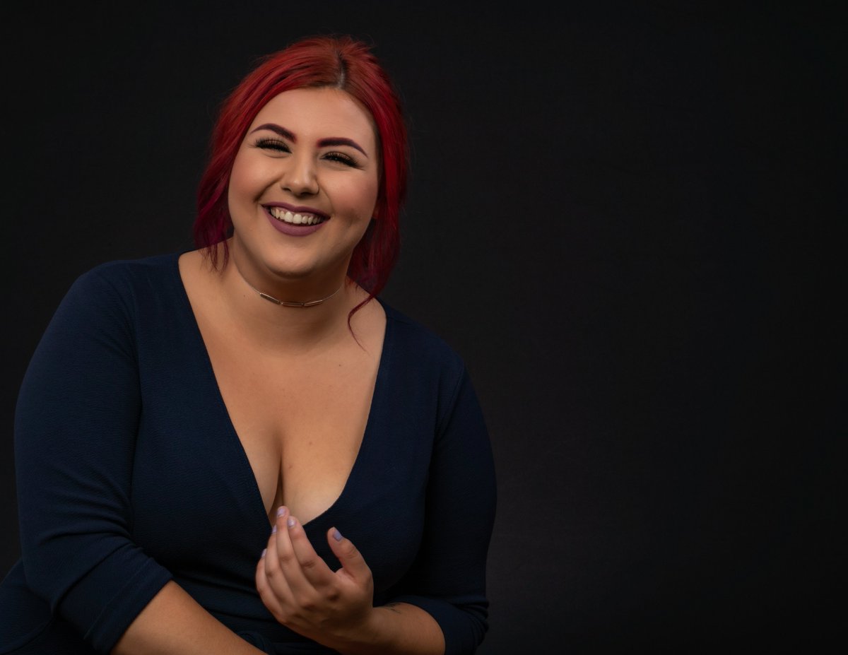 TheDeviantLens's tweet photo. Had a great time working with @Sweetpeaxoxo1 Extremely photogenic, Beautiful and Professional model with a great sense of humor but I sense a little attitude? LOL 
#deviantlens #photography #sonya7riii #sonyphotography #houstonphotography #attitude #portraitphotography #headshots https://t.co/XYZJn3zD5J