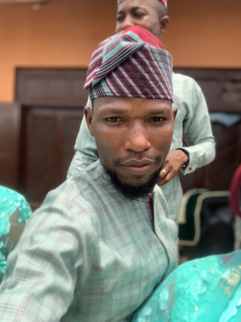 itsTunbosun's tweet image. If you want to sell this cap to me in three words, how would you go about it?

Here is mine: Smart, Refreshingly Comfortable.

Drop yours and let&apos;s see how well you are good with #wordsthatconvert.

Don&apos;t forget to use the hashtag.

👌👌👌