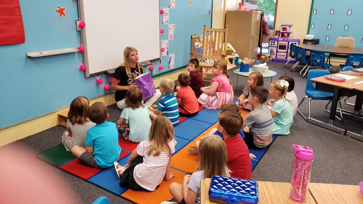 CburgPSPups's tweet image. First Day fun! #MCPSFirstDay