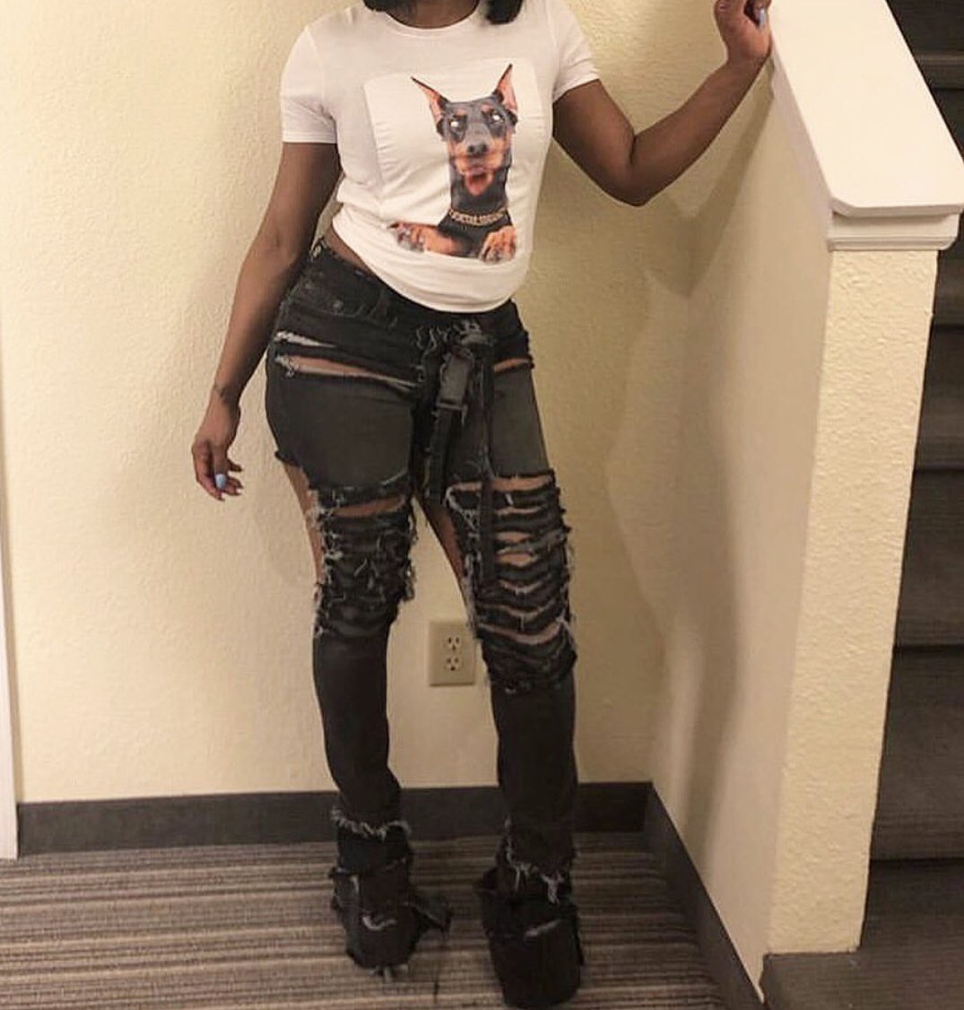 MaterialDope's tweet image. Boot cut skinny jeans 
#fashion
#fashionnova 
$35