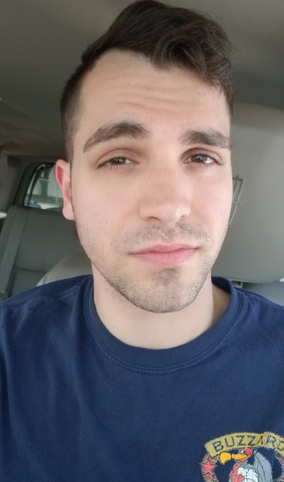 Peak scruff look https://t.co/ZaBsnoRzn0