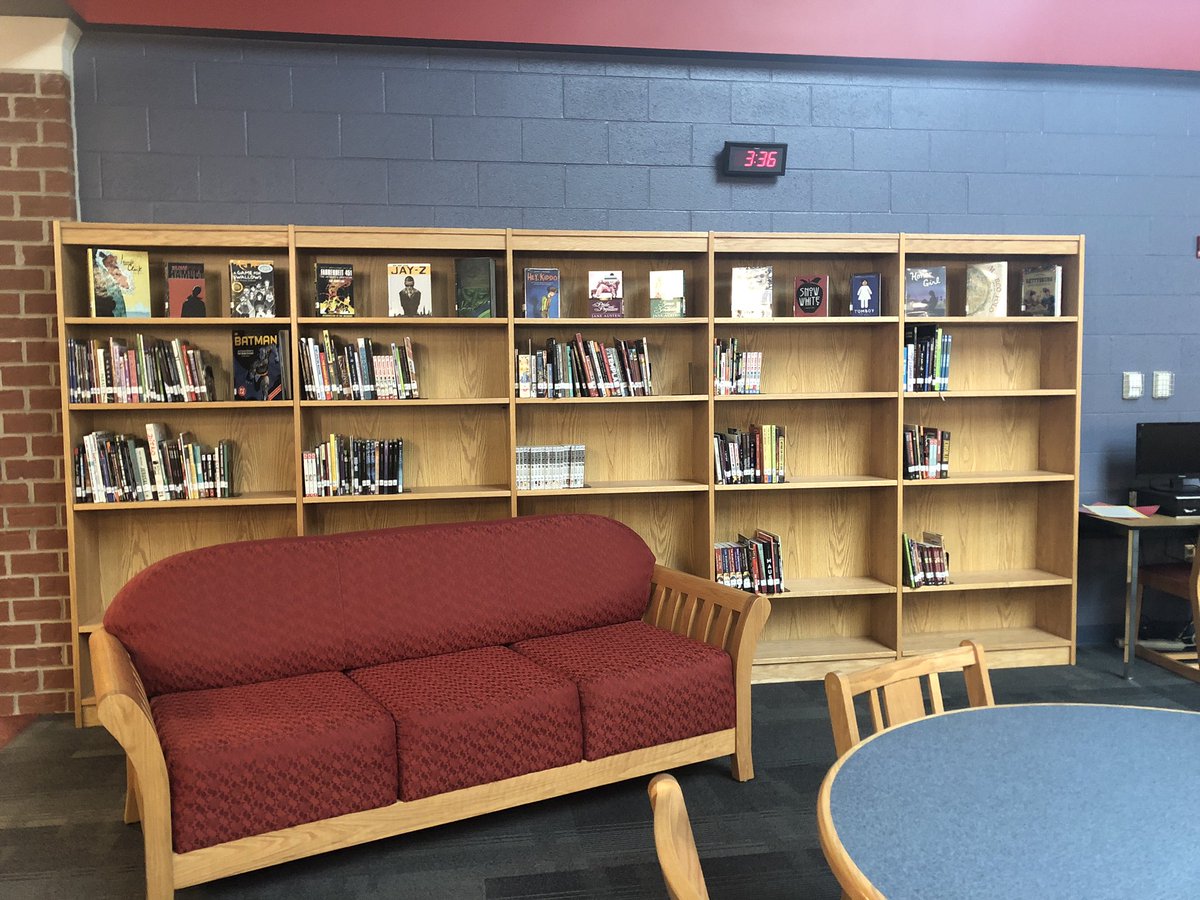 YourbcsL's tweet photo. Happy to get back into the SMHS LMC! Year # 20! https://t.co/85lyNxOTVX