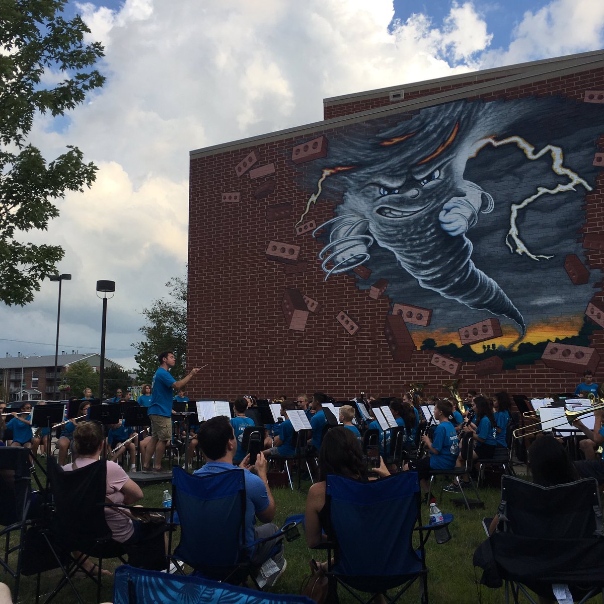 steve_nendza's tweet photo. Great job JN and the Central Middle School Band on your summer band concert. #banddad #bassoonrocks https://t.co/uo4DvUm7lh