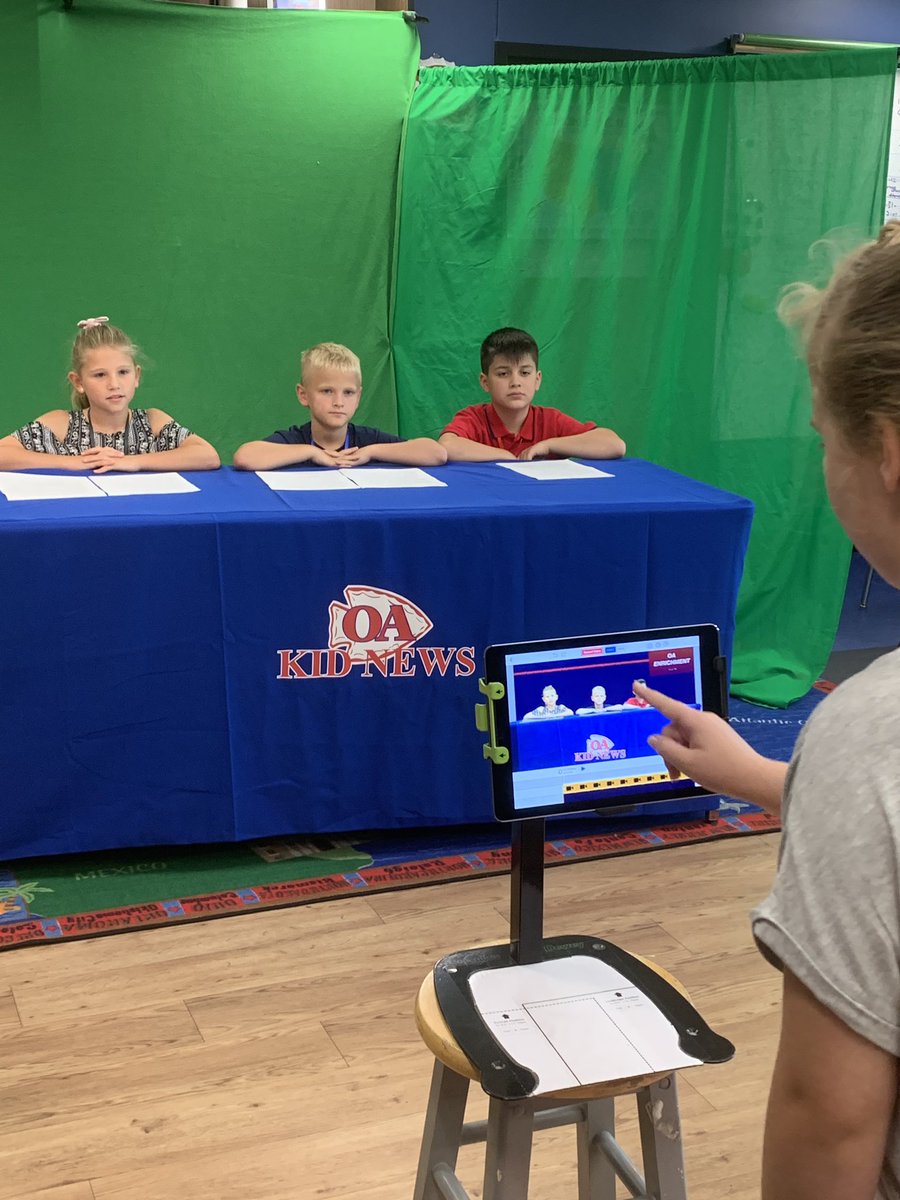 thebookteacher's tweet image. Today I took the #btsls video production kit on the road to help the @OAUpdate kid news crew with their broadcast. The kids came up with some clever ways to incorporate @DoInkTweets and the green screen.