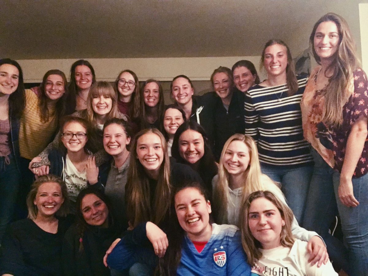 Come see these beautiful, smiling faces THIS SATURDAY from 3-6 between the UC and the Library on UM campus!! 💙Pillowfight Ultimate will be at BEAR fair this year informing unaware innocent bystanders about this AMAZING TEAM! Be sure to stop by and bring some friends!