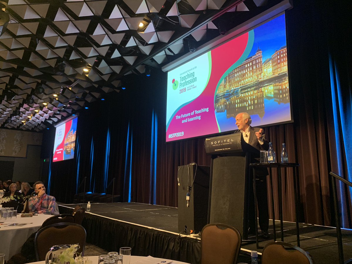 ChrisDevling's tweet image. Tony Mackay opening up debate at @CorwinAU's inuagural Professional Learning Conference #CPLC2019 with @DFISHERSDSU @johnhattie @shirleyclarke_ and @SimonBreakspear