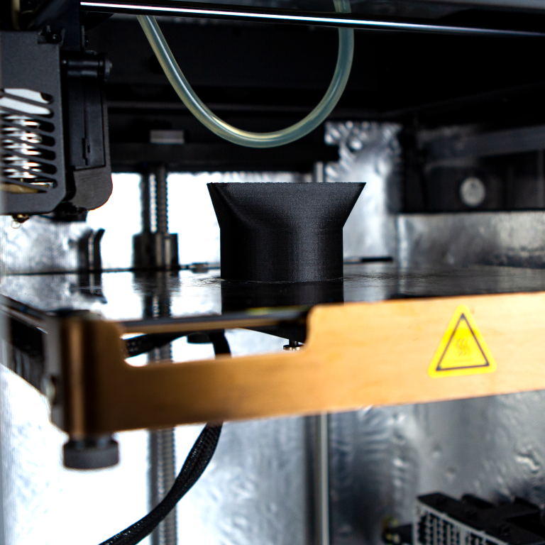 MatterHackers's tweet photo. For #engineeringgrade, #hightemperature #3Dprinting, the Intamsys Funmat tops the list. With the ability to reach 450°C at the #hotend, you can utilize any #filament for any project. Learn more about the Intamsys Funmat here:
https://t.co/IJK9ieNXOe https://t.co/dwsj2PAz2c
