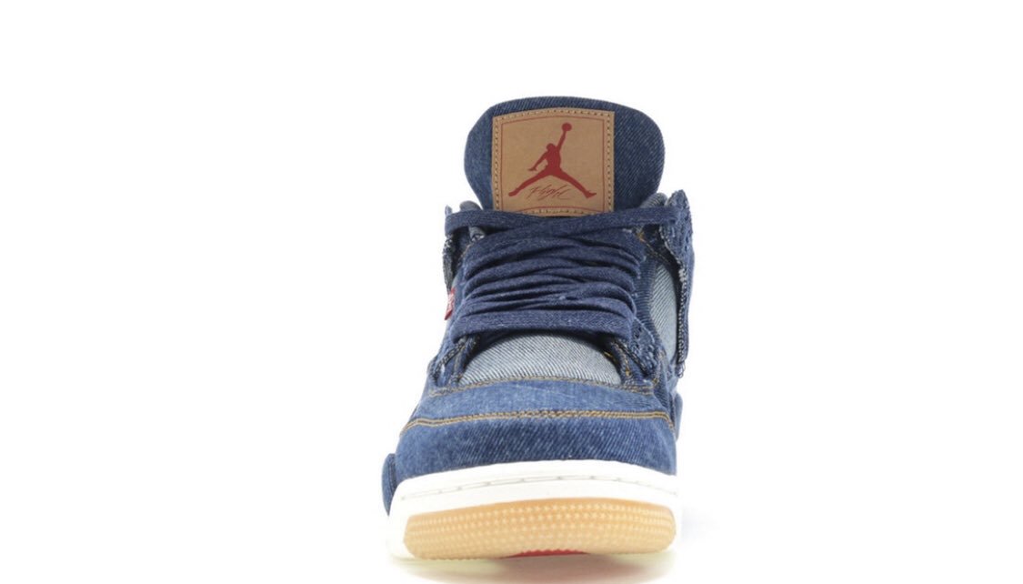 MaterialDope's tweet image. #jordan #retro 4’s Levi denim
$200