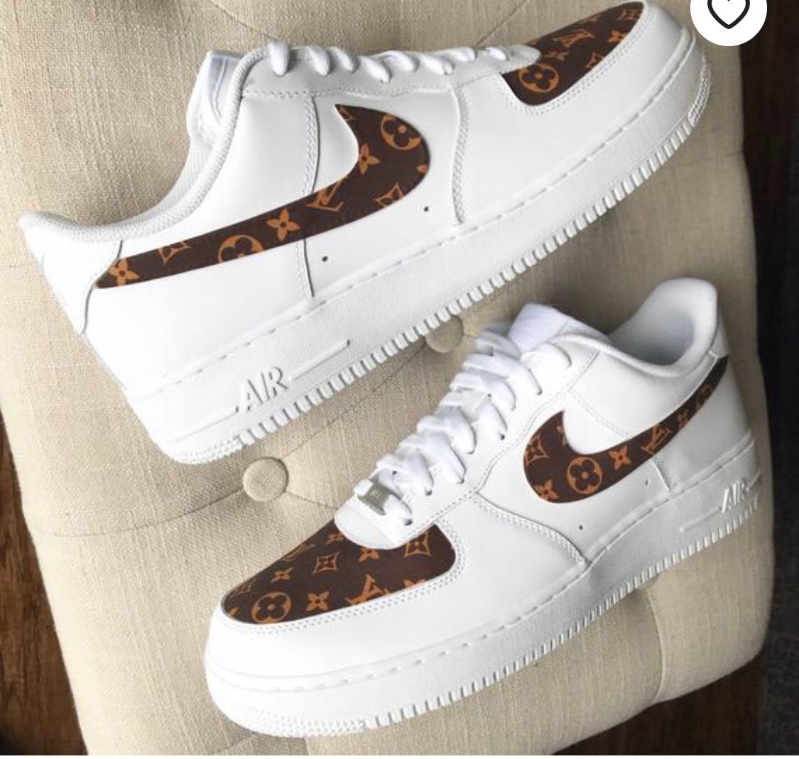 MaterialDope's tweet image. #custom #nike #airforce1 LV
$150
Limited‼️